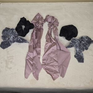 (2) London Charlie Amy 3-Piece Scrunchie Sets